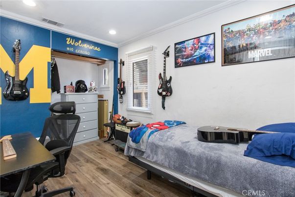 Bedroom, Home Office, Interior, Recessed Lighting, Wood Texture Flooring