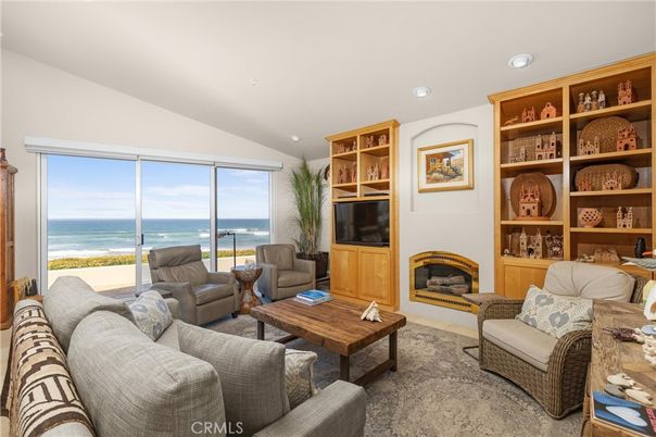 Fireplace, Interior, Living room, Recessed Lighting, Water