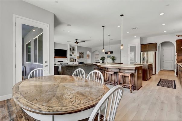 Dining room, Interior, Kitchen, Pendant Lights, Recessed Lighting, Wood Texture Flooring