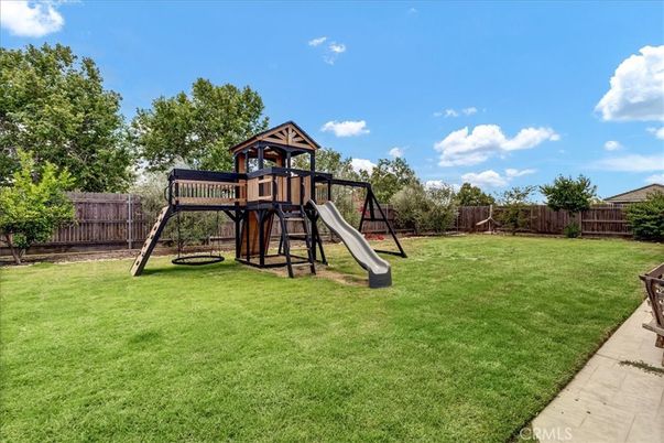 Backyard, Exterior, Playground