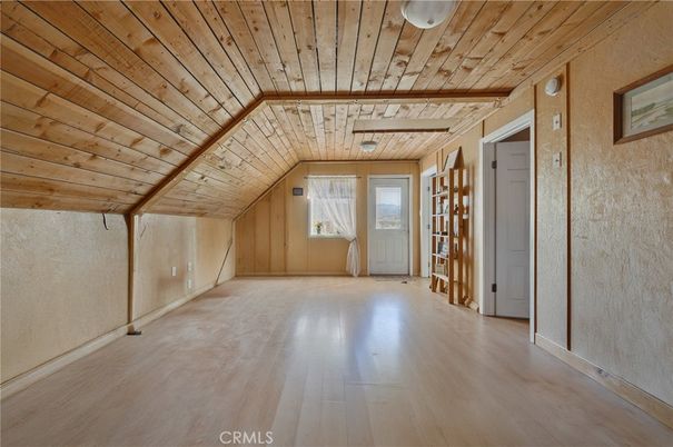 Empty room, Interior, Wooden Beams, Wooden Ceilings, Wood Texture Flooring, Wooden Walls