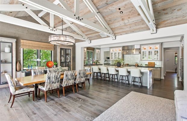 Chandelier, Dining room, Interior, Kitchen, Recessed Lighting, Wooden Beams, Wooden Ceilings, Wood Texture Flooring