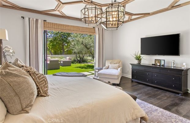 Bedroom, Chandelier, Interior, Pendant Lights, Wood Texture Flooring