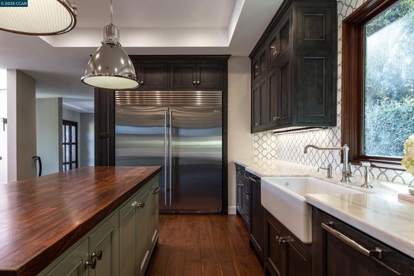 Interior, Kitchen, Pendant Lights, Stainless Steel Appliances, Wood Texture Flooring