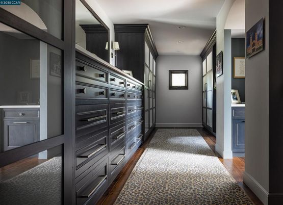 Interior, Recessed Lighting, Walk-in Closets, Wood Texture Flooring