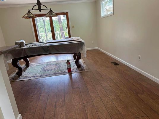 Billiard Table, Game Room, Interior, Wood Texture Flooring