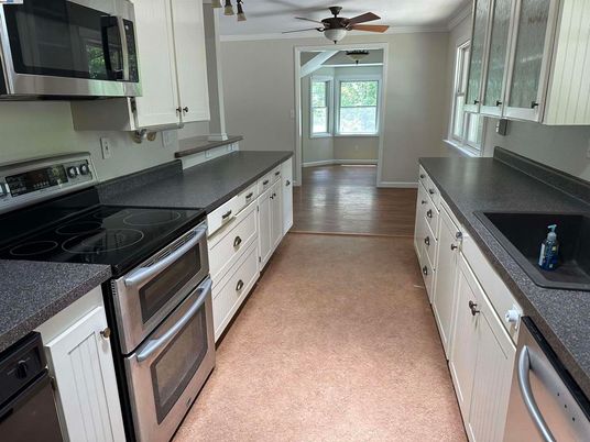 Interior, Kitchen, Wood Texture Flooring