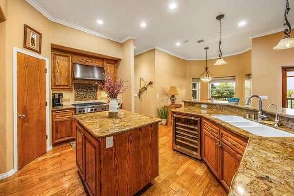 Interior, Kitchen, Pendant Lights, Recessed Lighting, Wood Texture Flooring
