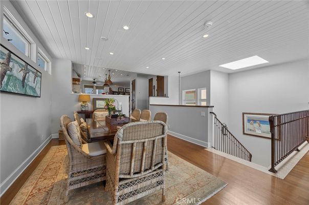 Dining room, Interior, Kitchen, Pendant Lights, Recessed Lighting, Wood Texture Flooring