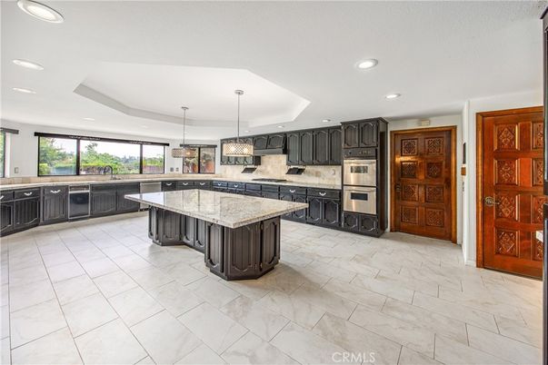 Chandelier, Interior, Kitchen, Pendant Lights, Recessed Lighting, Stainless Steel Appliances