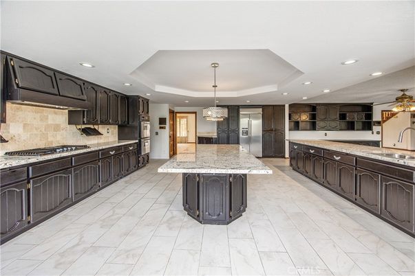 Chandelier, Interior, Kitchen, Marble, Recessed Lighting, Stainless Steel Appliances
