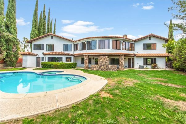 Backyard, Exterior, Pool