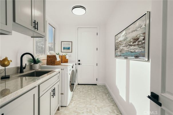 Interior, Washer