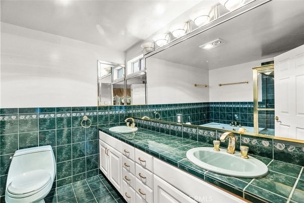 Bathroom, Dual Sink Vanities, Interior, Tile Countertops