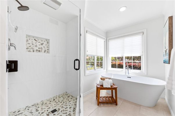 Bathroom, Free Standing Baths, Glass Shower, Interior, Recessed Lighting