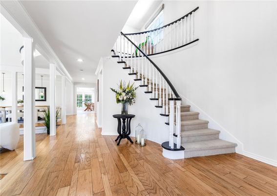 Interior, Pendant Lights, Recessed Lighting, Wood Texture Flooring