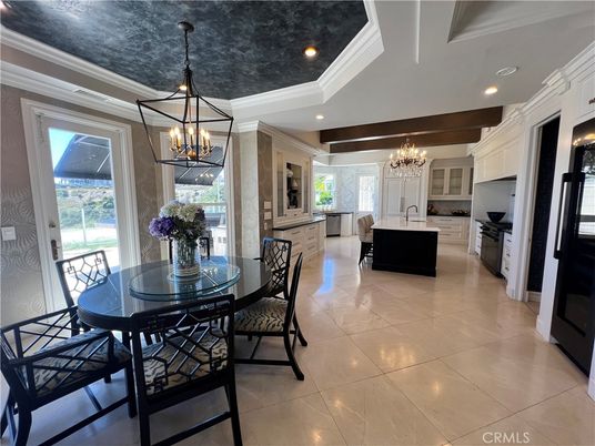 Chandelier, Dining room, Interior, Kitchen, Pendant Lights, Recessed Lighting