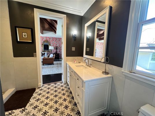 Bathroom, Dual Sink Vanities, Interior, Wood Texture Flooring