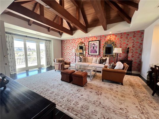 Interior, Living room, Recessed Lighting, Wooden Beams, Wooden Ceilings, Wood Texture Flooring