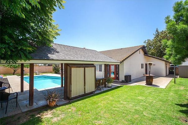 Backyard, Exterior, Pool