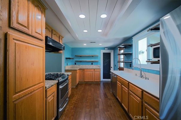 Interior, Kitchen, Recessed Lighting, Wood Texture Flooring