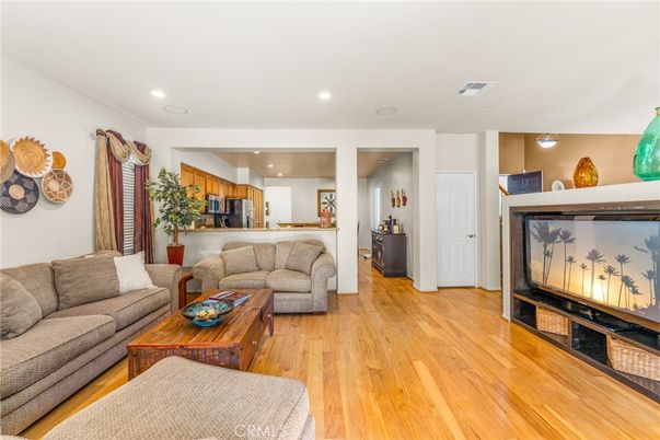 Interior, Kitchen, Living room, Recessed Lighting, Wood Texture Flooring
