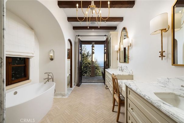 Bathroom, Chandelier, Dual Sink Vanities, Free Standing Baths, Interior, Wooden Beams