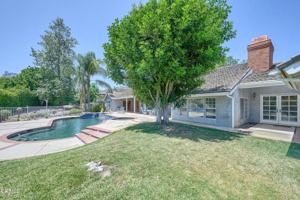 Backyard, Exterior, Pool