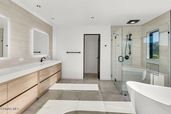 Bathroom, Dual Sink Vanities, Free Standing Baths, Glass Shower, Interior, Recessed Lighting