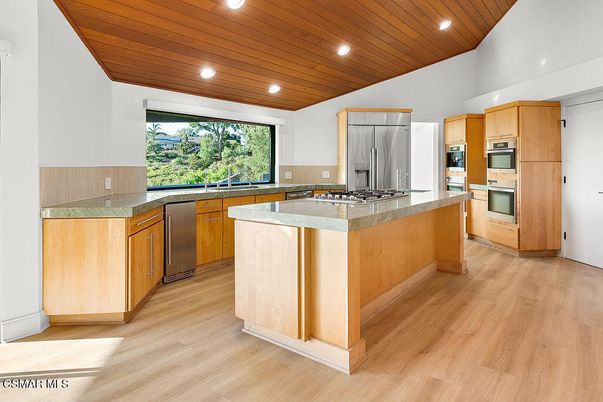 Interior, Kitchen, Recessed Lighting, Stainless Steel Appliances, Wooden Ceilings, Wood Texture Flooring