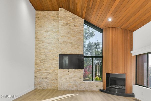 Fireplace, Interior, Recessed Lighting, Wooden Ceilings, Wood Texture Flooring