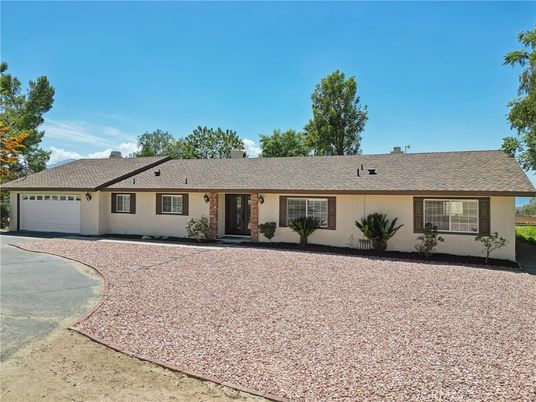 Attached, Backyard, Exterior, Facade, Ranch