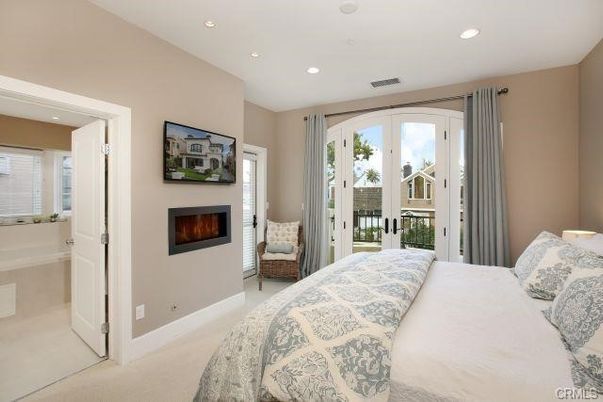 Bedroom, Fireplace, Interior, Recessed Lighting