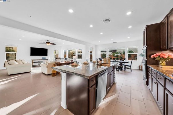 Dining room, Interior, Kitchen, Living room, Recessed Lighting