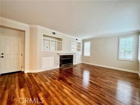 Empty room, Fireplace, Interior, Wood Texture Flooring
