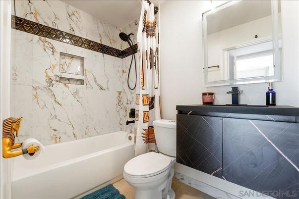 Bathroom, Interior, Marble Walls