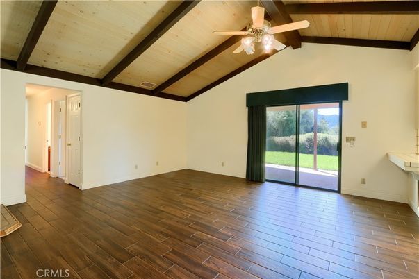 Empty room, Interior, Wooden Beams, Wooden Ceilings, Wood Texture Flooring