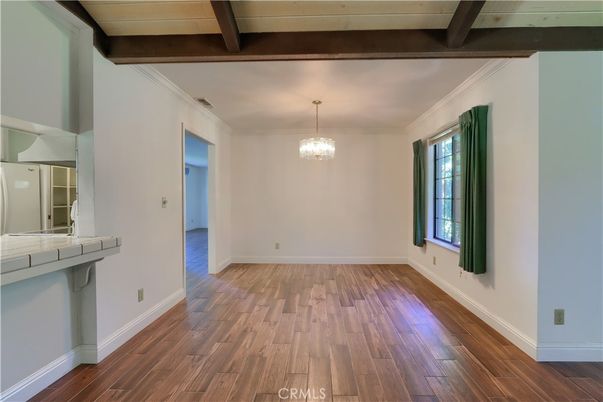 Chandelier, Empty room, Interior, Wooden Beams, Wood Texture Flooring