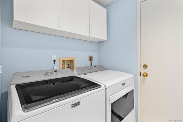 Interior, Washer