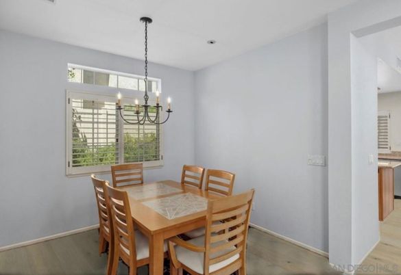 Chandelier, Dining room, Interior, Recessed Lighting, Wood Texture Flooring