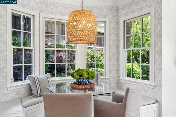 Dining room, Interior, Pendant Lights
