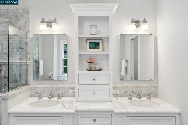 Bathroom, Dual Sink Vanities, Glass Shower, Interior