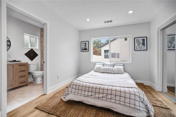 Bathroom, Bedroom, Interior, Recessed Lighting, Wood Texture Flooring