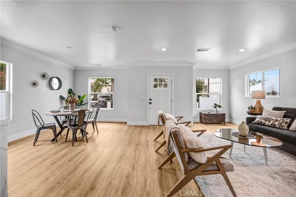 Dining room, Interior, Living room, Recessed Lighting, Wood Texture Flooring