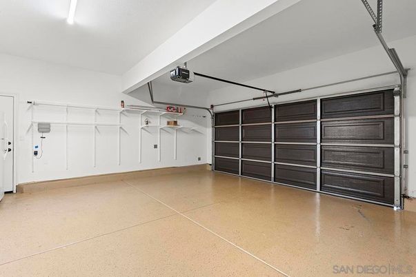 Garage, Interior