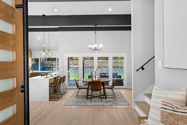 Chandelier, Dining room, Interior, Pendant Lights, Recessed Lighting, Wood Texture Flooring