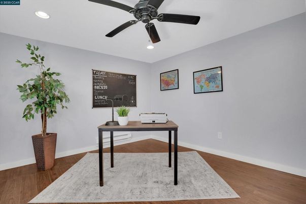 Home Office, Interior, Recessed Lighting, Wood Texture Flooring