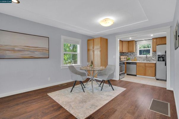Dining room, Interior, Kitchen, Recessed Lighting, Wood Texture Flooring
