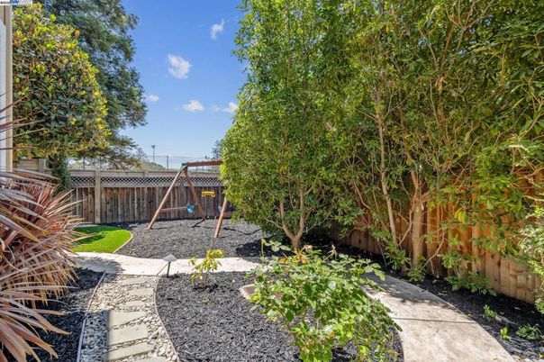 Backyard, Exterior, Playground
