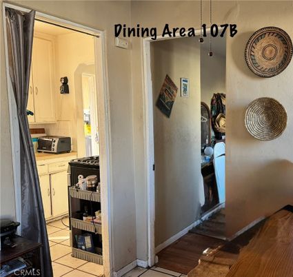 Interior, Kitchen, Pendant Lights, Wood Texture Flooring